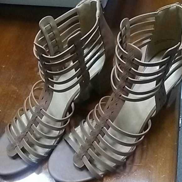 Shoes - Picture 1 of 1